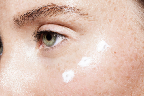 Guide to Choosing the Right Skincare Products